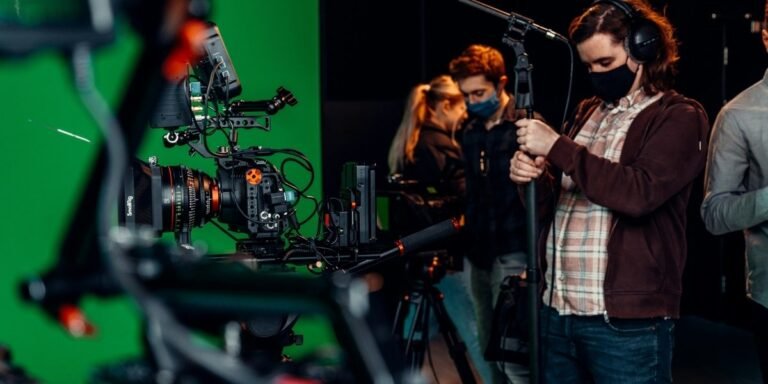 New Directing Styles in Modern Television