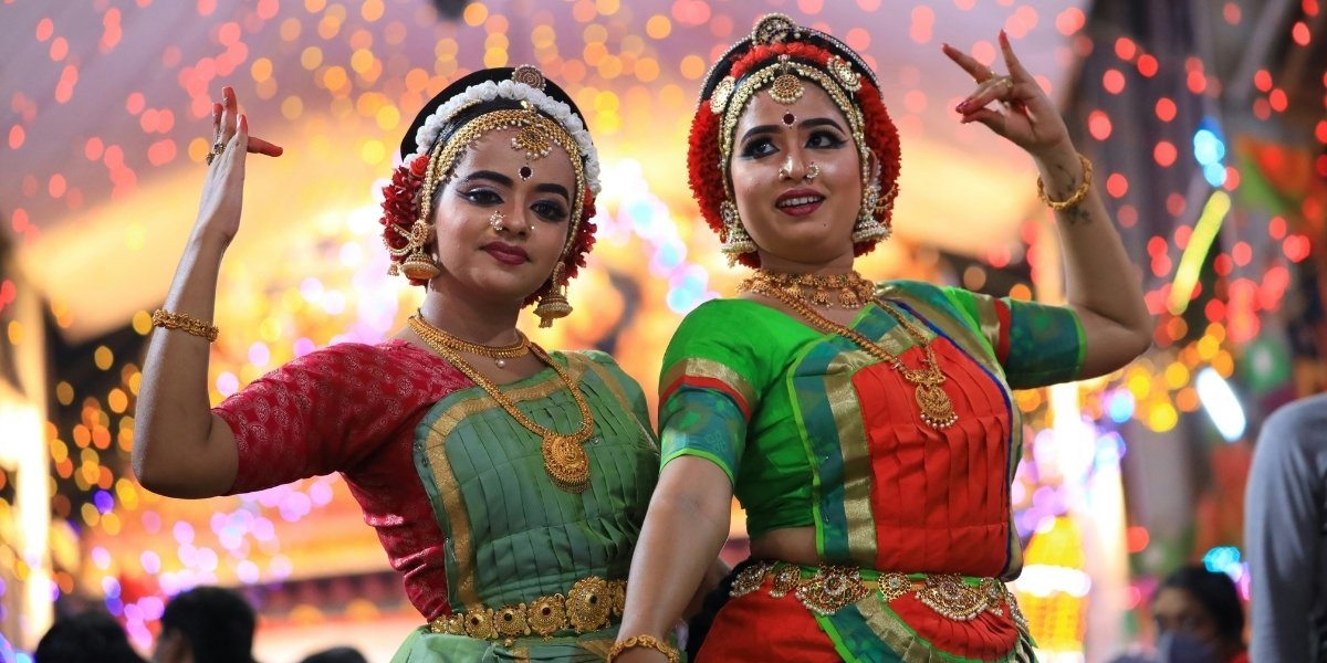 How Cultural Shows Preserve Tradition and Foster Unity