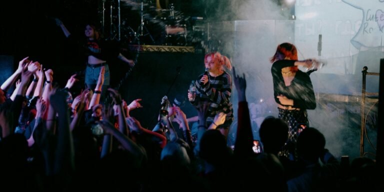 4 Non Blondes Comeback: The ’90s Rock Group Announces Reunion Concerts After Viral Hit