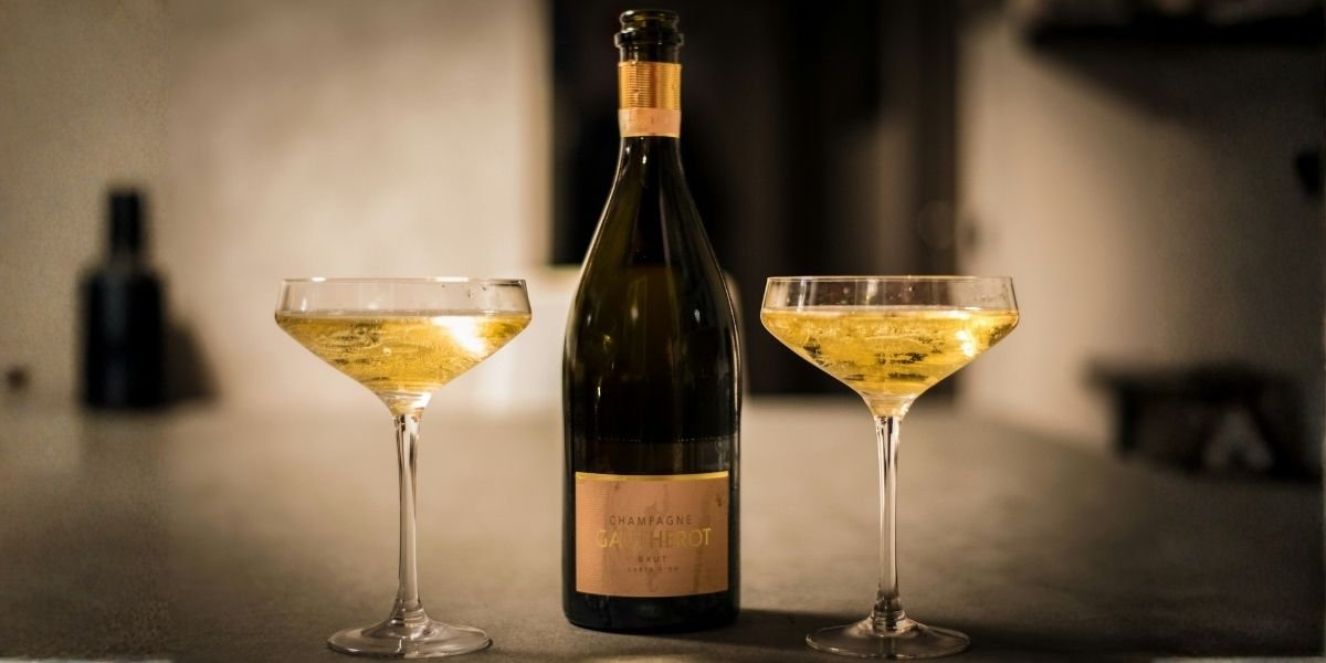 Celebrate in Style with Iconic Champagne Gift Sets