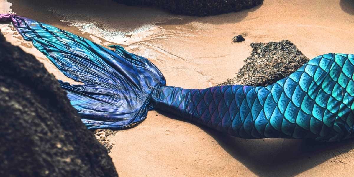 Aquamarine TV Series Brings Emma Roberts Back To Disney